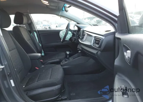 2019 Kia Rio S z USA, uszkodzony, nr VIN 3KPA24AB8KE179985